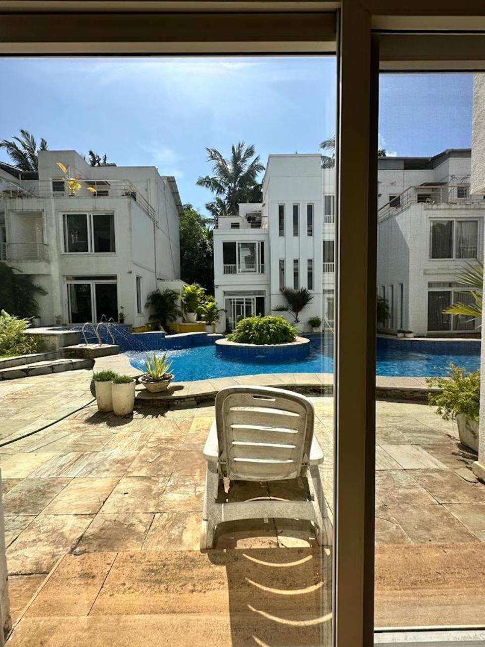Villa M - Jia 4 Candolim Goa 3Bhk, Pool Facing, Near Beach, Free Breakfast, Free Wifi And Prime Location Aguada Buitenkant foto